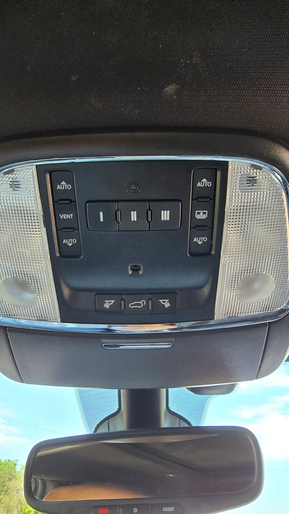 2019 Jeep Grand Cherokee Overland