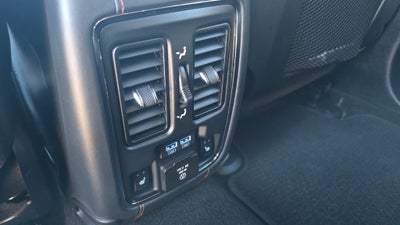 2020 Jeep Grand Cherokee Summit