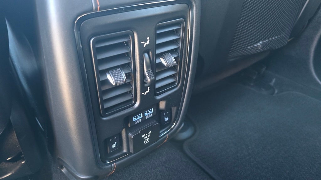 2020 Jeep Grand Cherokee Summit