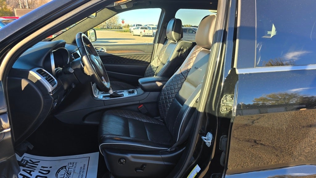 2020 Jeep Grand Cherokee Summit