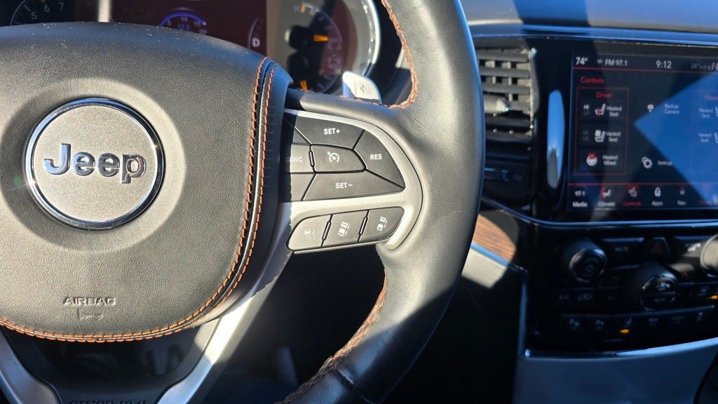 2020 Jeep Grand Cherokee Summit