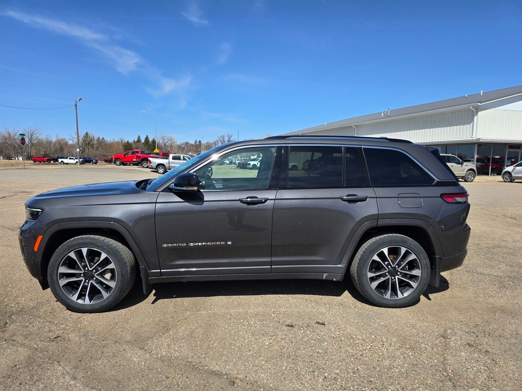 2022 Jeep Grand Cherokee Overland