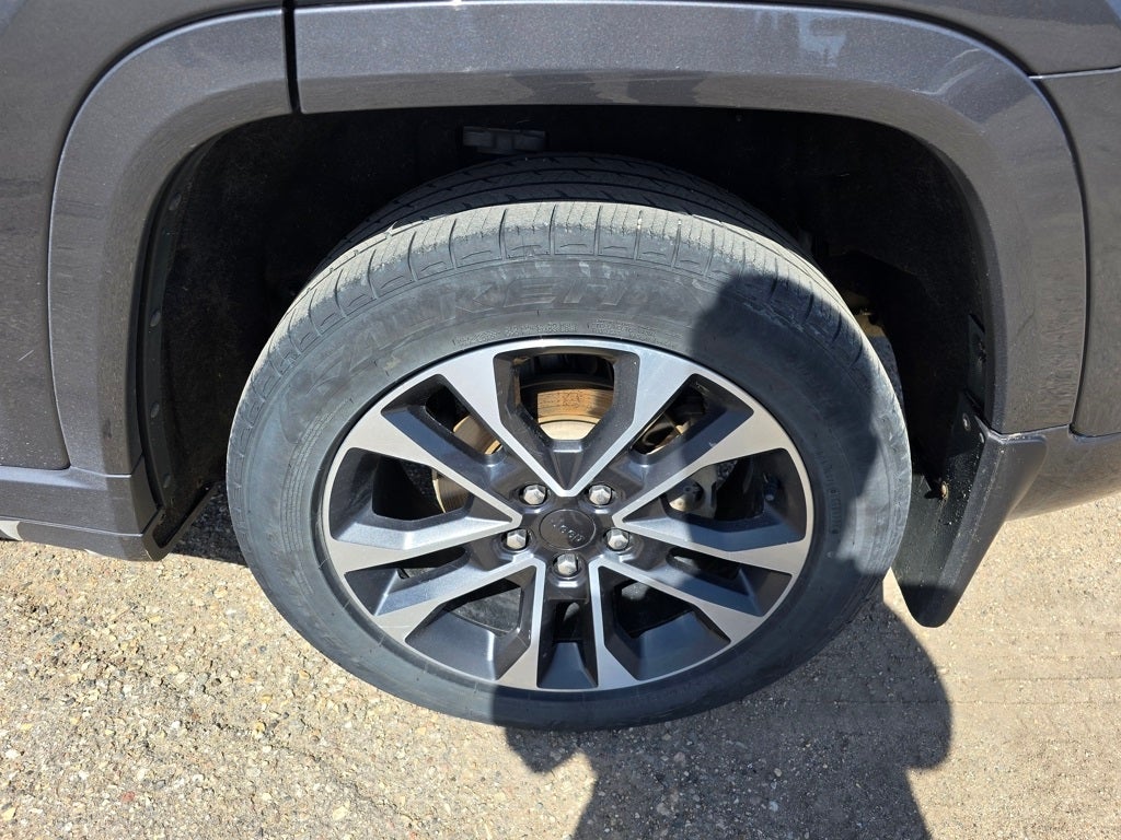 2022 Jeep Grand Cherokee Overland