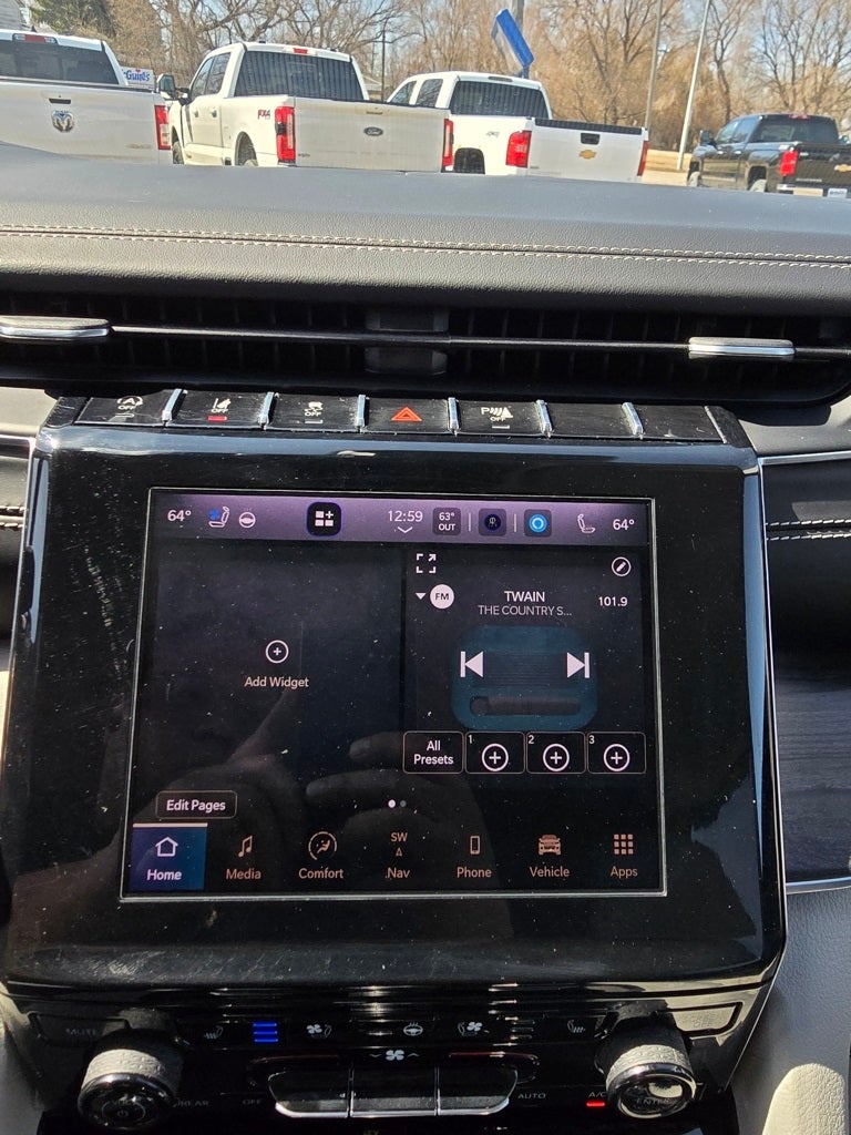 2022 Jeep Grand Cherokee Overland