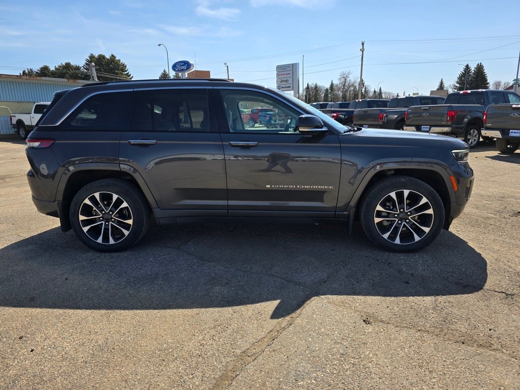 2022 Jeep Grand Cherokee Overland