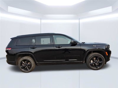 2022 Jeep Grand Cherokee L Altitude