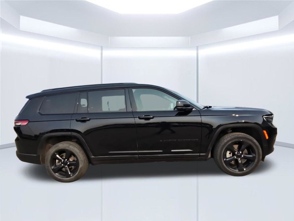 2022 Jeep Grand Cherokee L Altitude