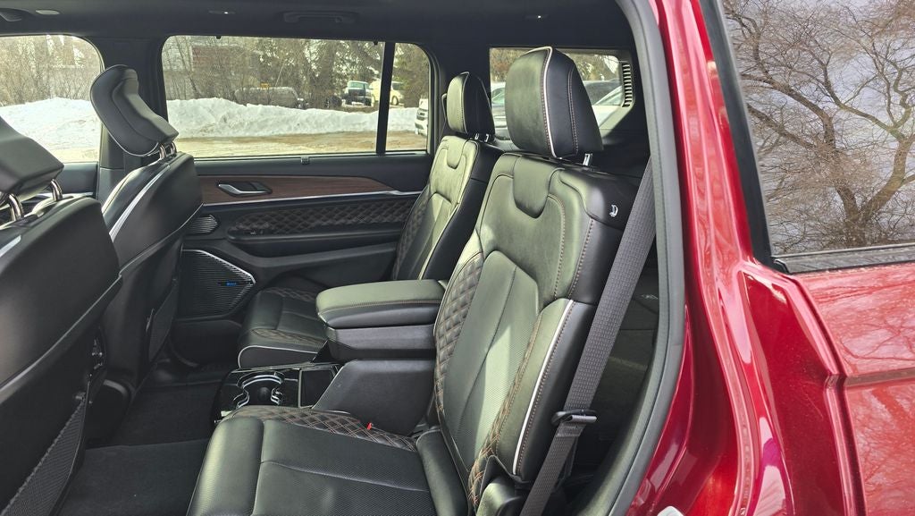 2023 Jeep Grand Cherokee L Summit