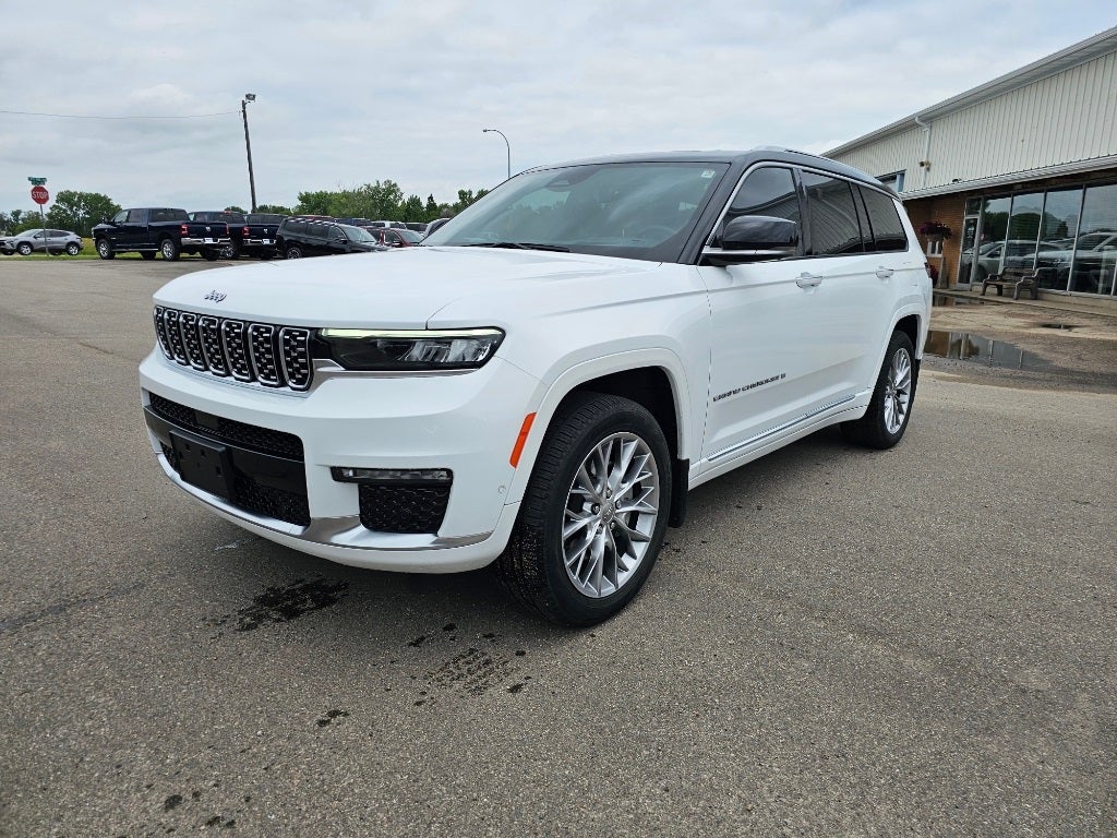 2023 Jeep Grand Cherokee L Summit