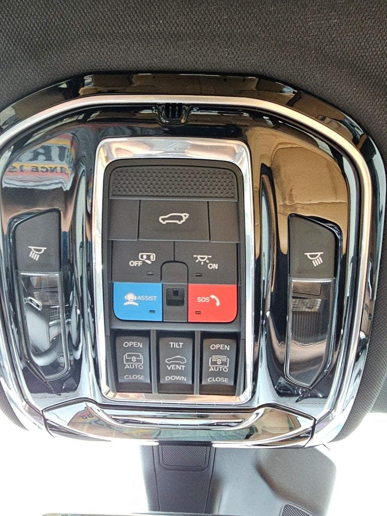 2023 Jeep Grand Cherokee L Summit