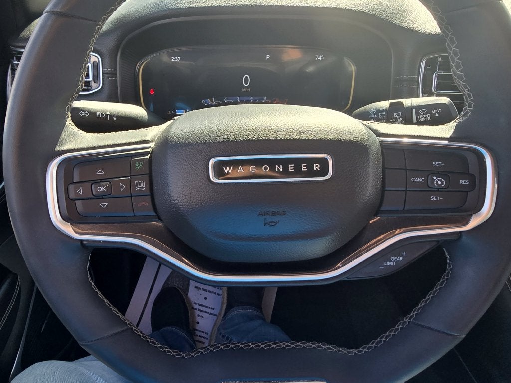 2024 Jeep Wagoneer L Base