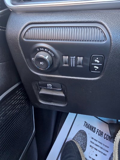 2024 Jeep Wagoneer L Base