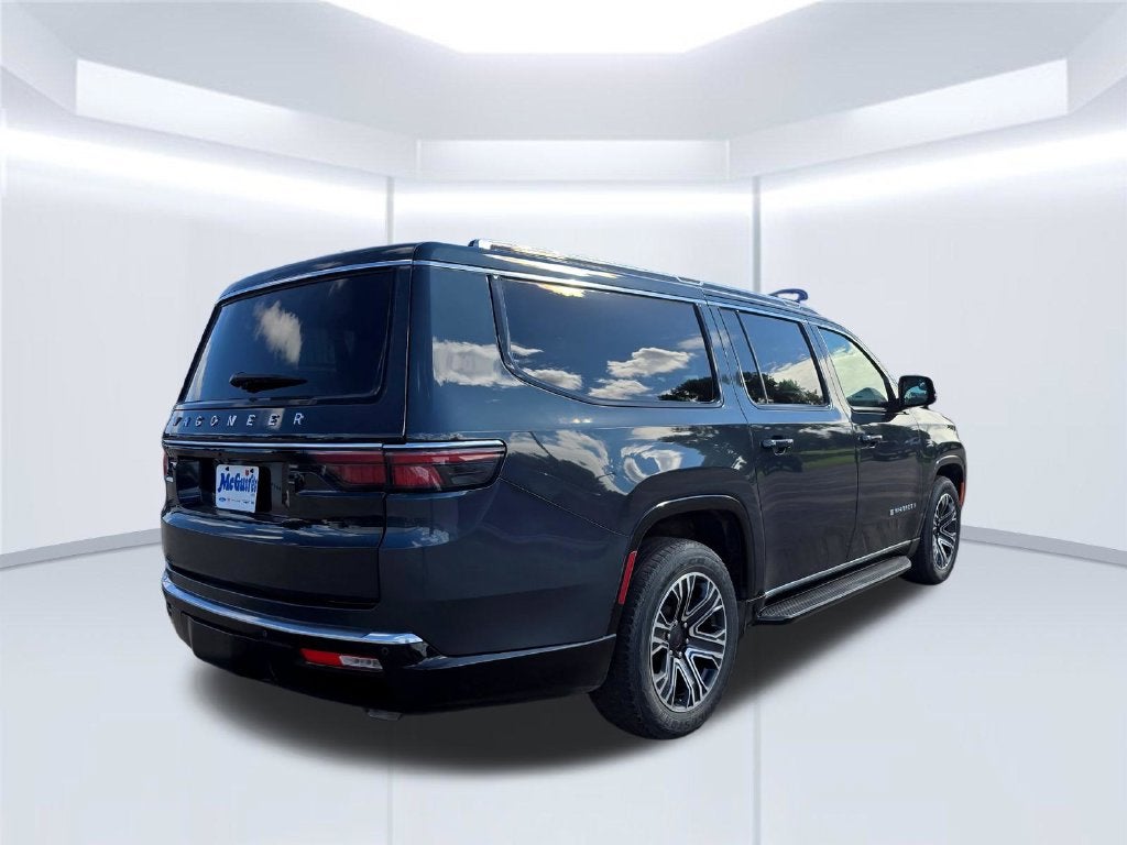 2024 Jeep Wagoneer L Base