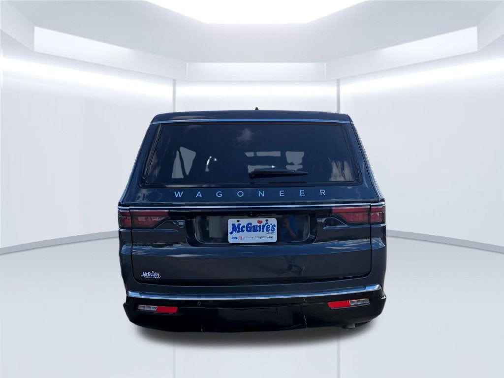 2024 Jeep Wagoneer L Base