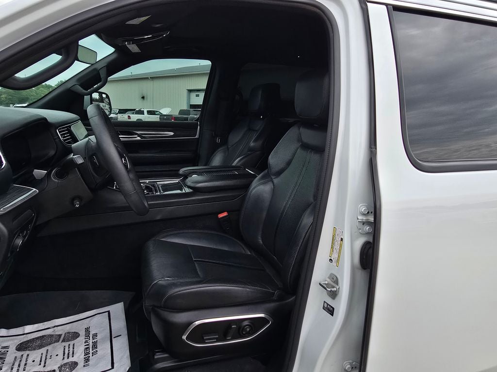 2022 Jeep Wagoneer Series II