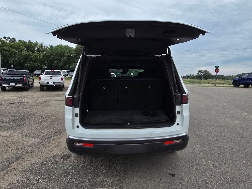 2022 Jeep Wagoneer Series II