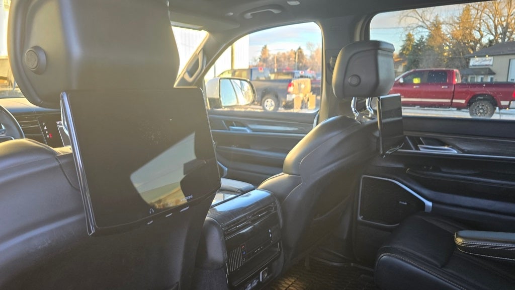 2022 Jeep Wagoneer Series III