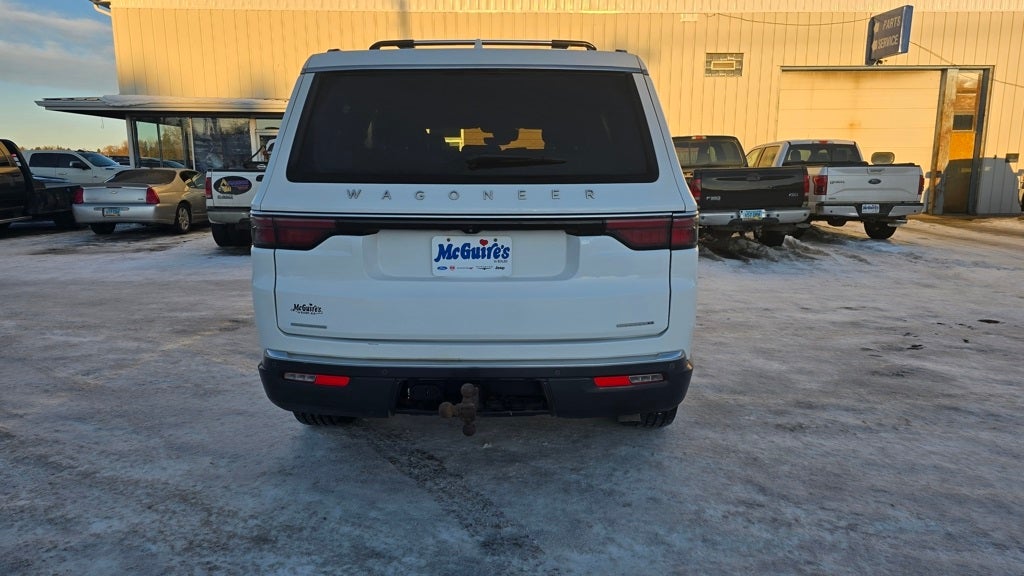2022 Jeep Wagoneer Series III