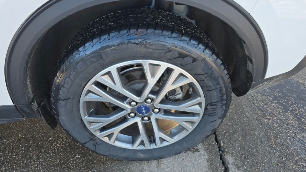 2021 Ford Escape SEL