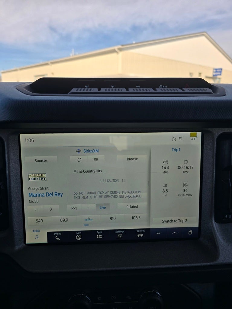 2024 Ford Bronco Outer Banks