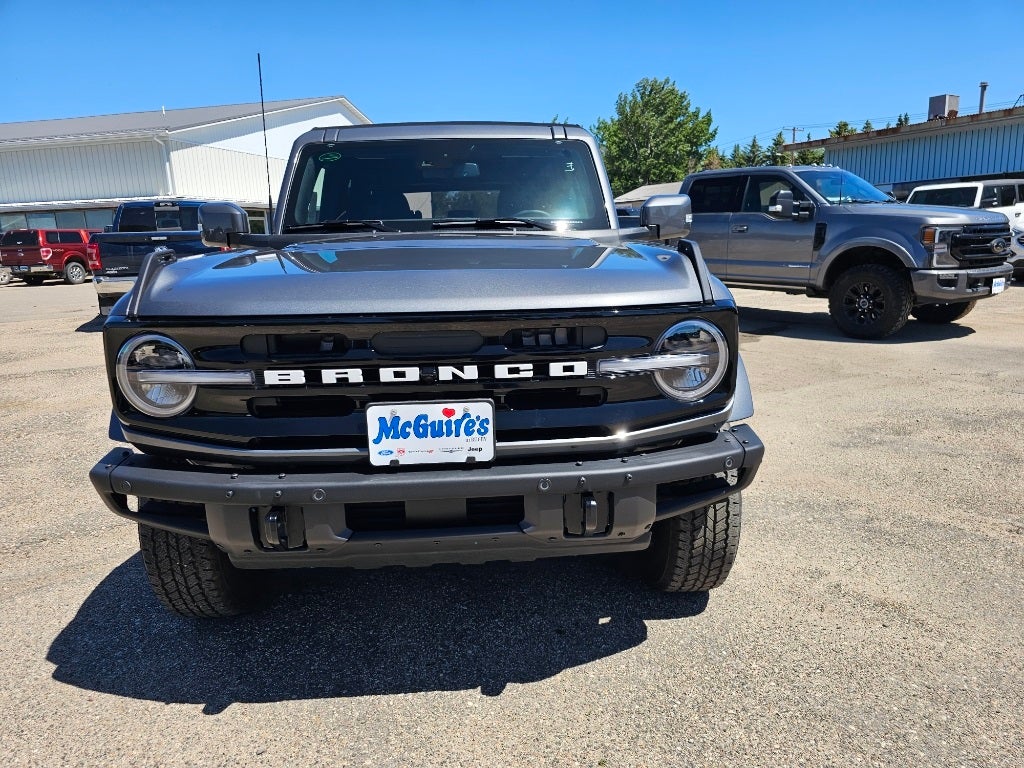 2024 Ford Bronco Outer Banks