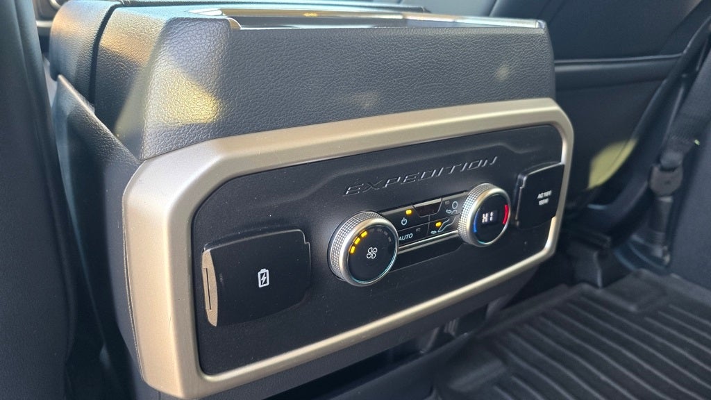 2023 Ford Expedition Max XLT