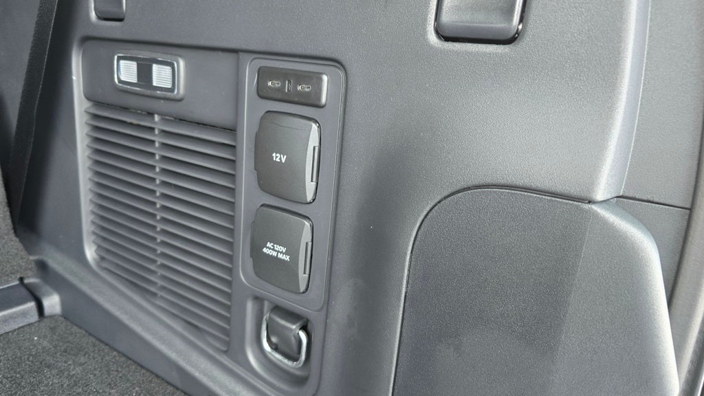 2025 Ford Expedition Tremor