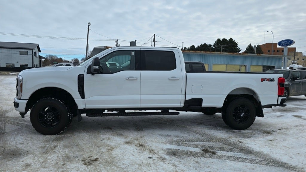 2024 Ford F-250SD XLT
