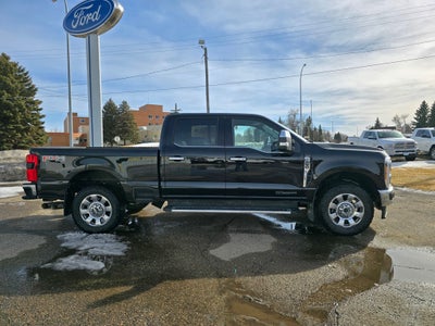 2023 Ford F-250SD Lariat