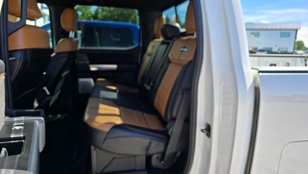 2024 Ford F-350SD Platinum