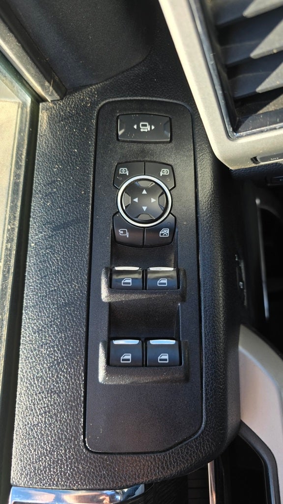 2021 Ford F-350SD Lariat