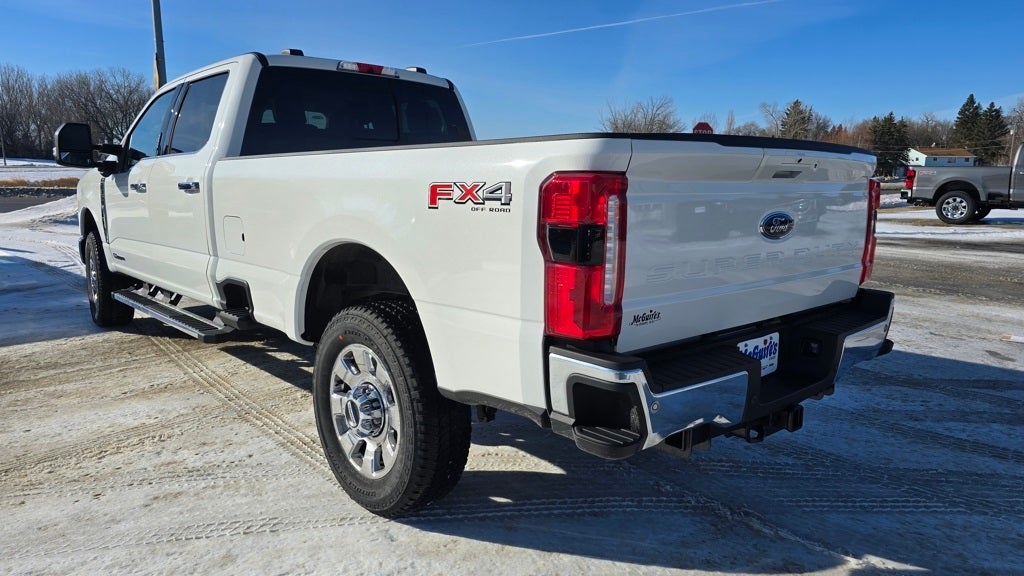 2026 Ford F-350SD Lariat