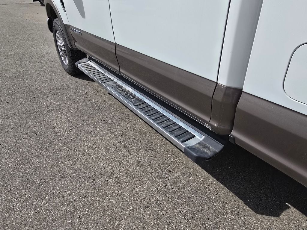 2022 Ford F-350SD Lariat