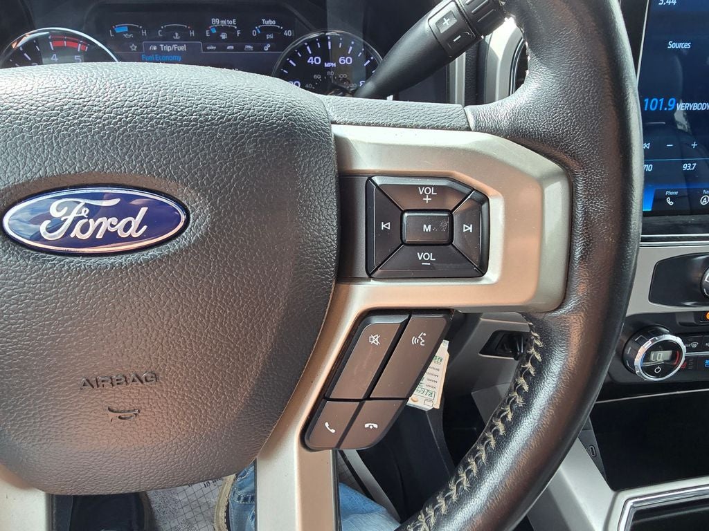 2022 Ford F-350SD Lariat