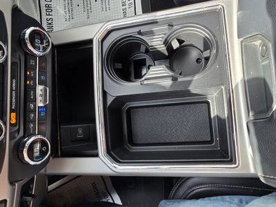 2022 Ford F-350SD Lariat