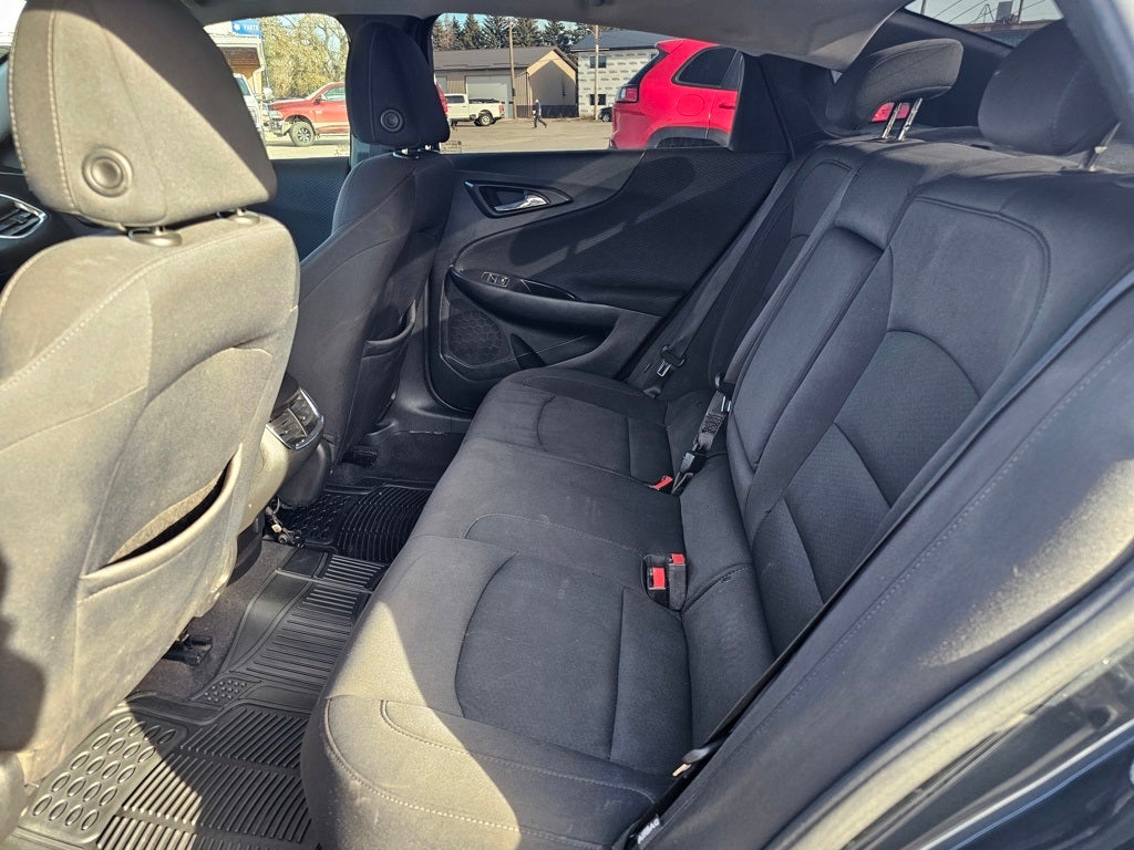 2017 Chevrolet Malibu LT 1LT