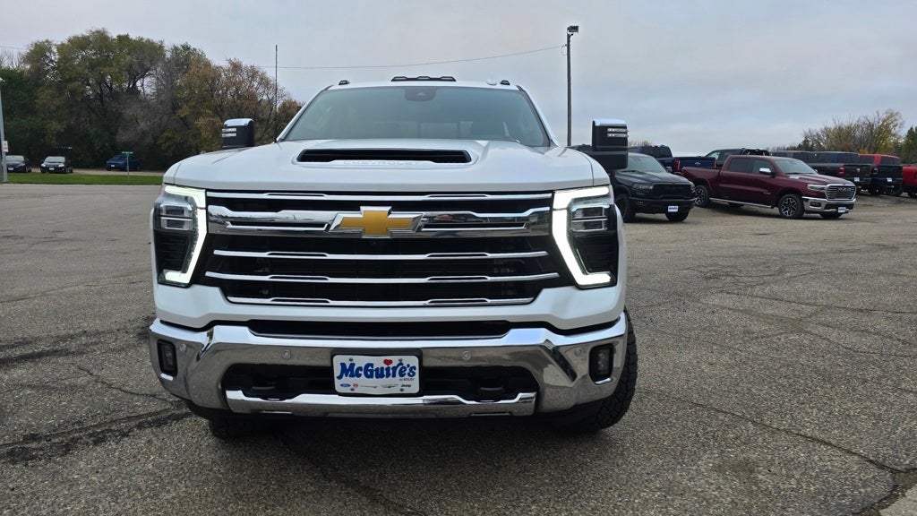 2024 Chevrolet Silverado 3500HD LTZ