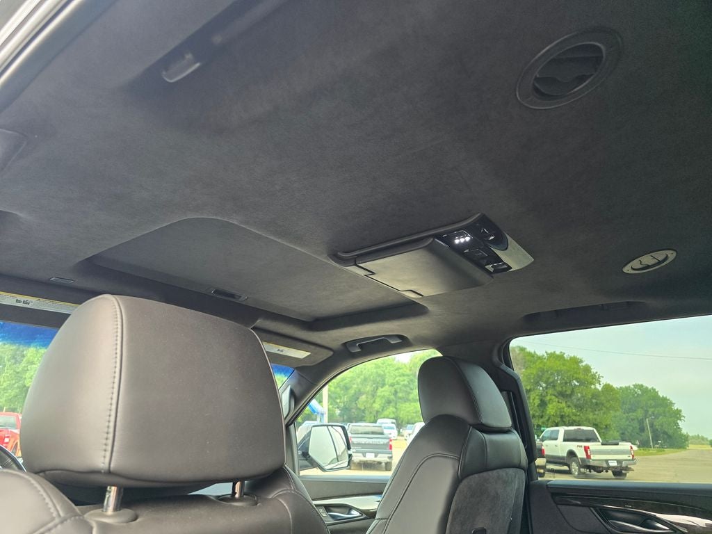 2020 Cadillac Escalade Platinum Edition