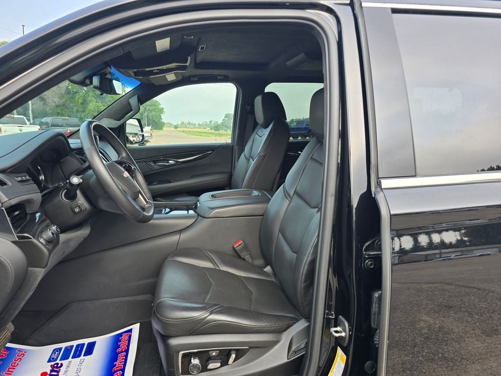 2020 Cadillac Escalade Platinum Edition
