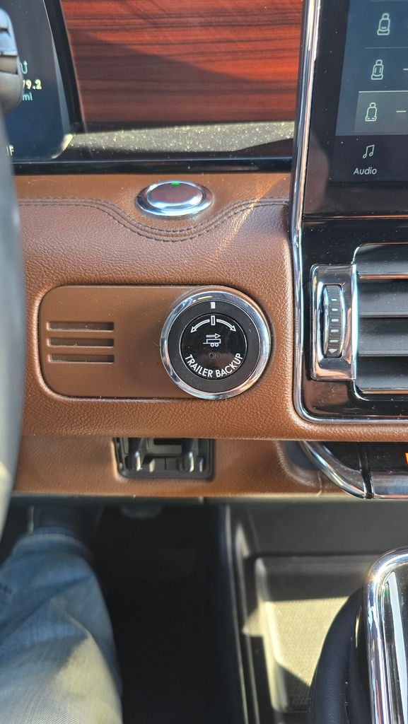 2024 Lincoln Navigator L Reserve