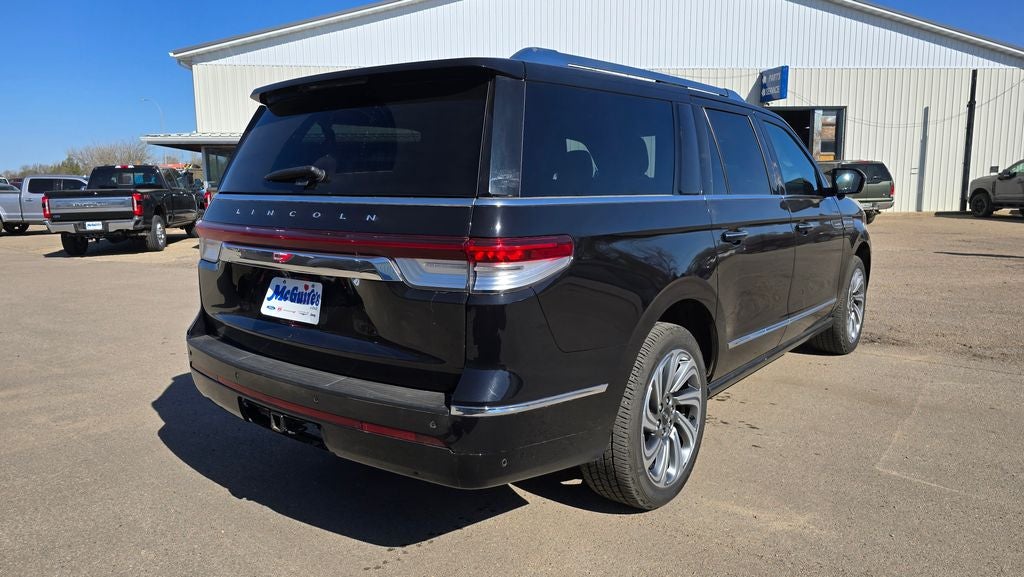 2024 Lincoln Navigator L Reserve