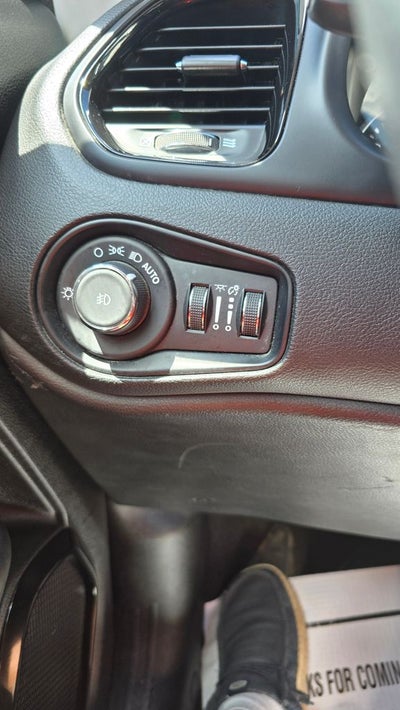 2023 Jeep Renegade Altitude