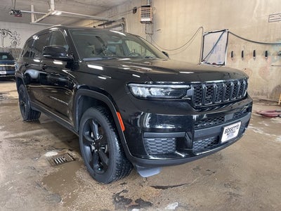 2022 Jeep Grand Cherokee L Altitude