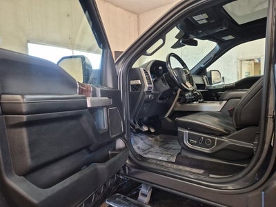 2017 Ford F-150 Platinum