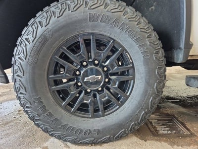 2024 Chevrolet Silverado 2500HD ZR2