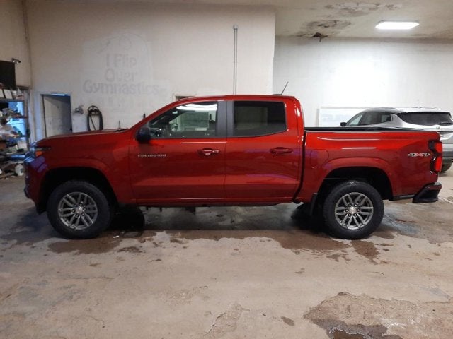 2024 Chevrolet Colorado 4WD LT