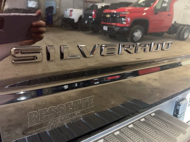 2023 Chevrolet Silverado 1500 High Country