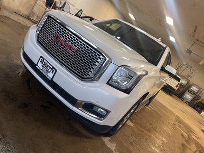 2017 GMC Yukon XL Denali