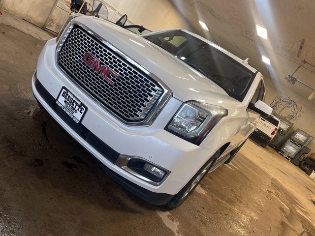 2017 GMC Yukon XL Denali