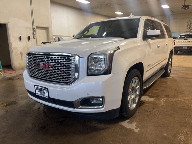 2017 GMC Yukon XL Denali